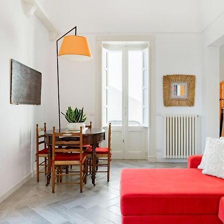 Biccari6 Terrace Apartment Lecce Bagian luar foto